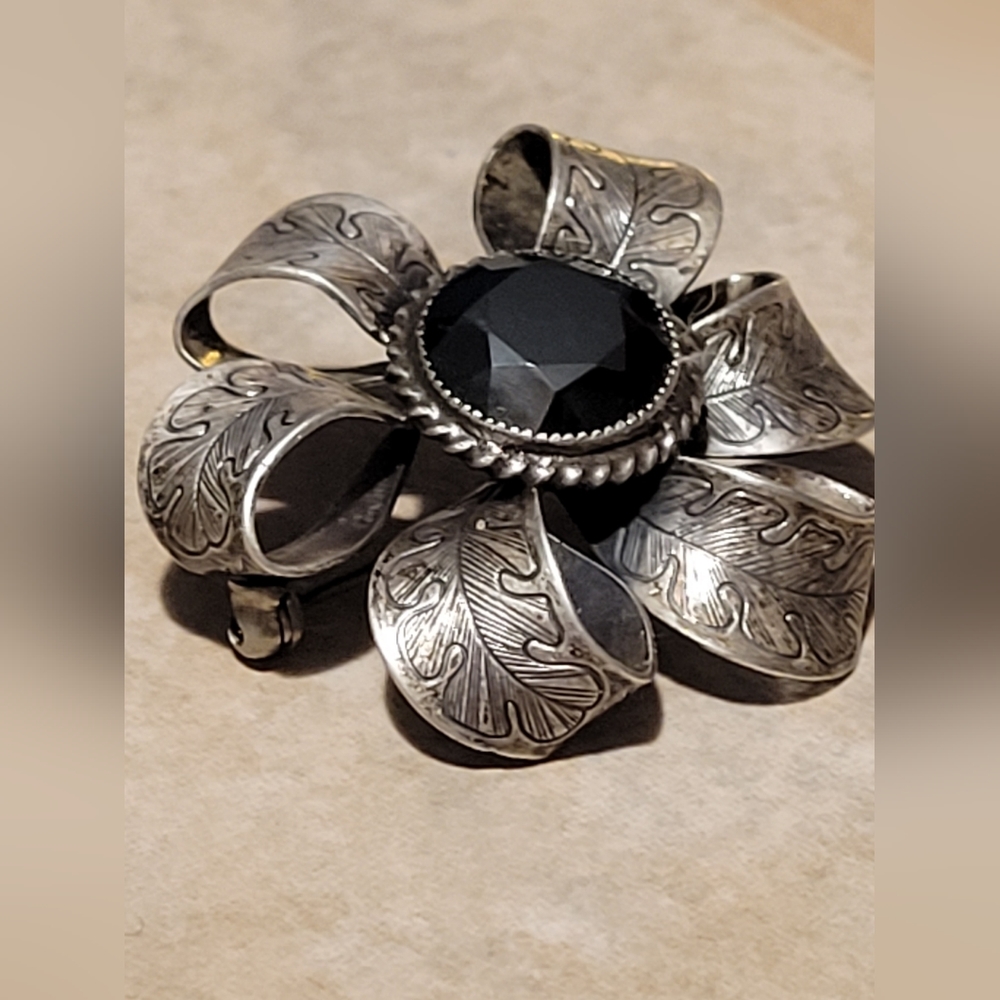 Vintage Danecraft Brooch Sterling Silver & Hematite - Picture 5 of 6